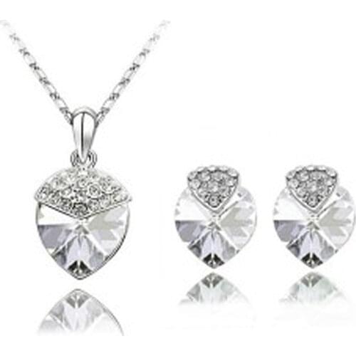 Free Shipping Gift Bag Wholesale austria Crystal czech rhinestones gold-color Heart Charm Pendant Necklace fashion jewelry