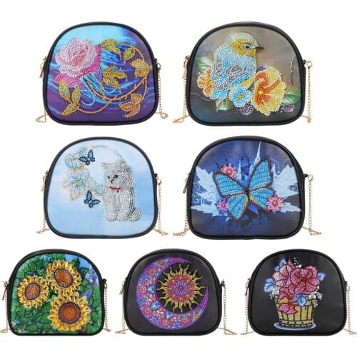 5D DIY Diamond Painting Crossbody Bags Leather Purse Diamond Embroidery Chain Bag for Women DIY Painting Craft
