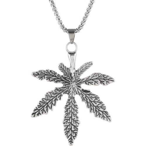 Fashion Maple Leaf Pendant Statement Necklace Alloy Vintage Charms Stainless Steel Long Chain Women Men Punk Rock Jewelry Gift
