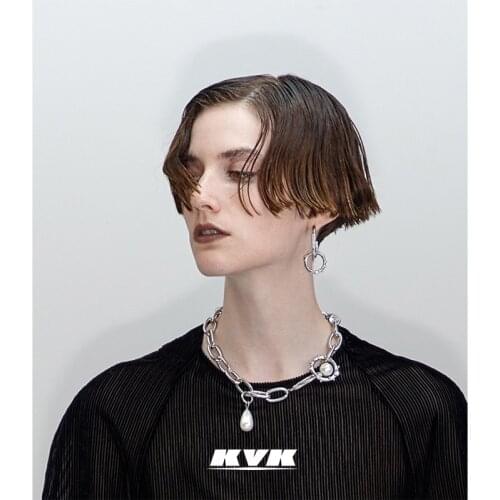 KVK pearl necklace womens clavicle chain 2021 new niche design sense advanced sense chain cool style jewelry