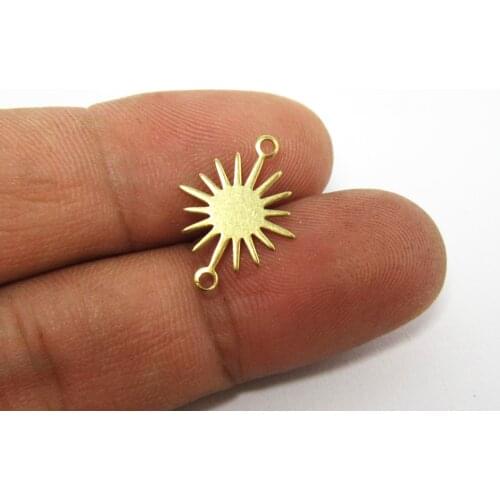 Brass connectors 18x13mm Sun shaped brass charms sunflower Chain necklace findings-30pcs R080