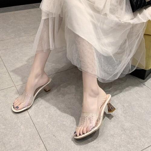 Womens slippers 2020 summer wear stylish transparent personality tapered comfortable elegant elegant womens slippers U24-21