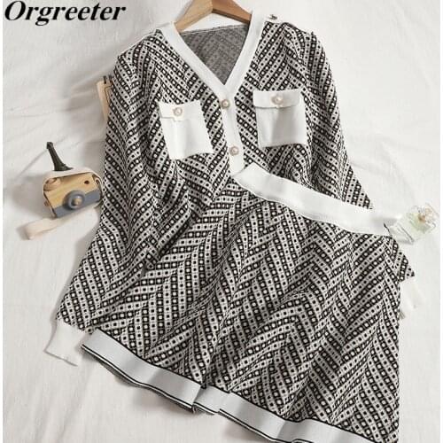 All-Match Knitted Skirt Sets Women Single-breasted V-neck Pocket Cardigan Sweater Tops + Plaid Jacquard Skirts Two piece Sets