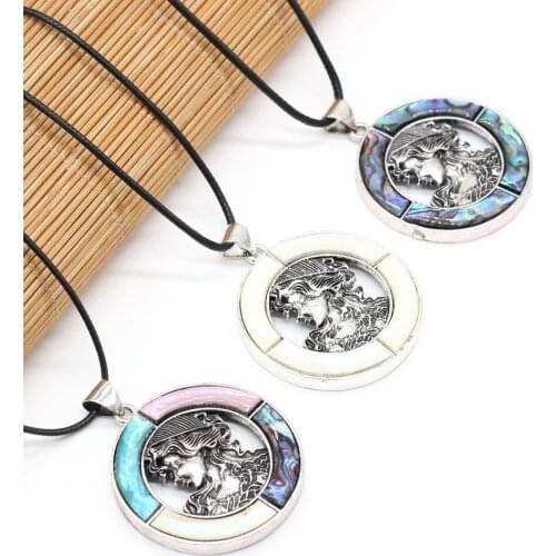 New Style Natural Shell Necklace Round Beauty Pendant Leather Cord 2MM Charms For Elegant Women Love Romantic Gift