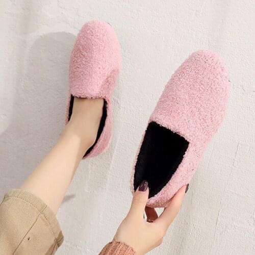 Autumn Winter Lambs Wool Womens shoes Plush warm single shoes flat bottomed cotton shoes soft bottomed wool Fur boots Ankle Boo
