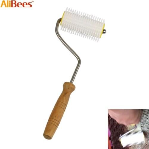 Beekeeping Roller Honey Fork Idler wheel uncapping fork Gear Bee Honeycomb Beekeeping Supplies Tools Bees Beekeeper Apiculture