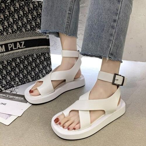 Net red sandals womens flat shoes 2020 summer new Korean fashion trend wild open-toed platform casual beach shoes explosion