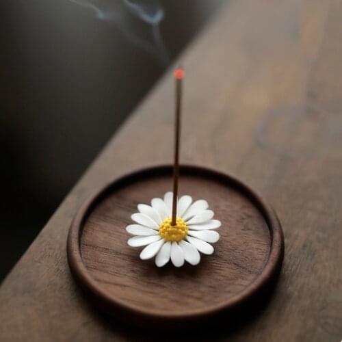 Daisy Incense Holder Mini Incense Burner Stick Ceramic Cones Censer Fragrant Tea Incense Seat Home Decoration Accessories