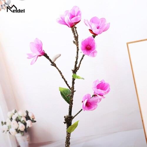 Meldel 9 Heads Silk Magnolia Flowers Branch Royal Upscale Fake Flower Wedding Car Decoration Home Graden Decor Faux Fabric Flore