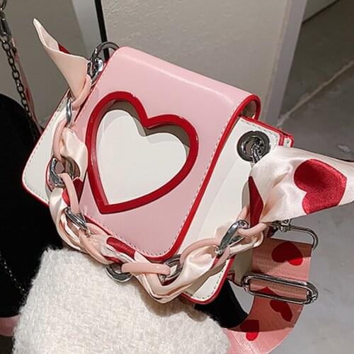 DORANMI Hollow Out Heart Shoulder Bags For Women 2021 Luxury Brand Designer Flap Messenger Female Crossbody Bag Bolsos SB654