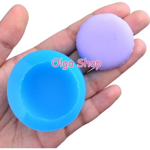 GYL382 37.5mm Macaron Silicone Mold Bakeware French Pastry Macaroon Cookie Shape Resin Jewelry Pendant Charm Soap Molds