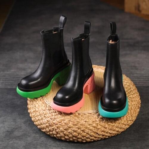 New Luxury Chelsea Boots Women 2021 Winter Platform Chunky Heel Ankle Boots Waterproof Height Increasing Boots Round Toe Shoes