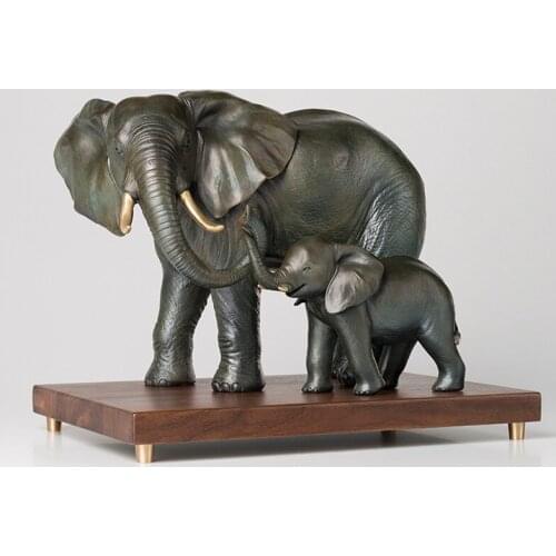 Elephant calf-elephant artware Fine brass Home furnishings and gifts collection Gift furnishing articles