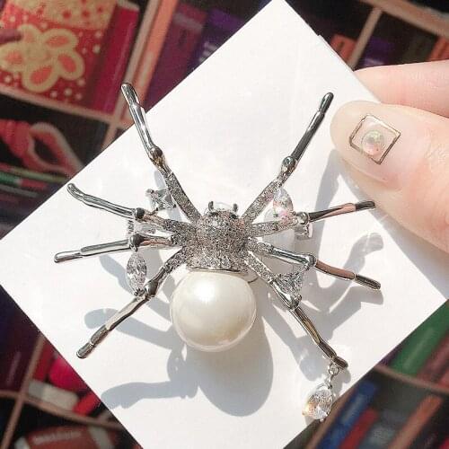 MADALENA SARARA AAA ziron Inlaid Colorful zircon Copper Gold Tone Brooch Spider For Women Fashion Jewelry