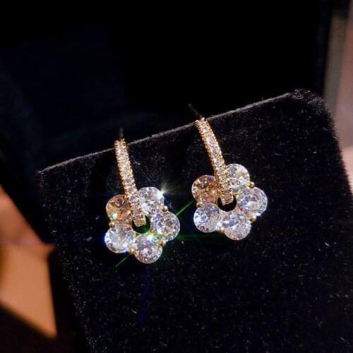 MESTILO Simple Trendy Korean Geometric Small Flowers Rhinestone Plant Stud Earrings For Woman Classic Fashion Jewelry Party Gift