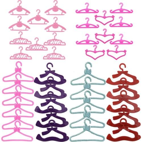 20 Pcs/Lot Mix Design Cute Hangers Holders Pink Purple Grey Wardrobe Dress Accessories Clothes for Barbie Doll Dollhouse DIY Toy