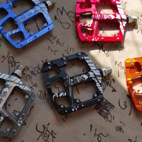 NEW flat foot pedal Sealed Bike Pedals CNC Aluminum Body For MTB Road Mountain Bike 3 Bearing Bicycle Pedal parts