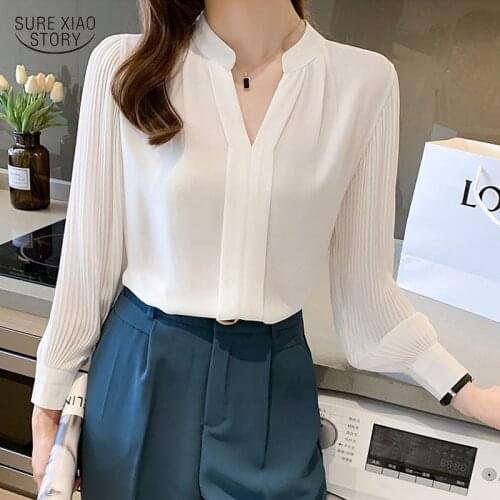 Loose Fold Classic Casual Chiffon Shirt Autumn White V-neck Elegant Stitching Blouse Office Lady Vintage Long Sleeve Shirt 16749