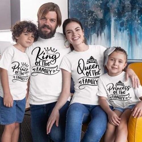 Family Matching Clothes Mother Father Daughter Son Kids Tshirt King Queen Prince Princess T Shirt Mommy and Me Tshirt Tops Tees