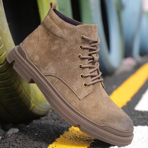 Retro Martin Boots Men Platform Ankle Boots 2021 Fashion Soft Non Slip Motorcycle Boot Winter Plus Velvet Man Boot Botas Hombre
