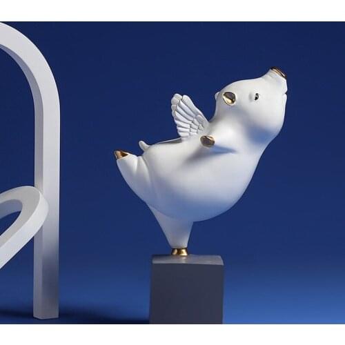 Cute Little Flying Pig Resin Accessories Modern Home Decoration Living Room Bedroom Desktop Creative Ornaments Lovers Give Gifts