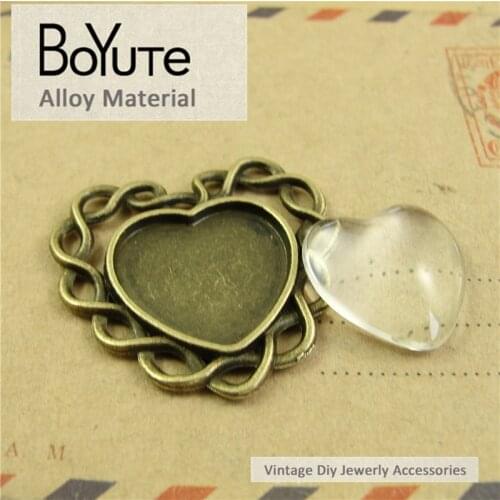 BoYuTe (50 Pieces/Lot) 18MM Cabochon Base Vintage Diy Jewelry Accessories Parts Antique Bronze Love Bezel Pendants for Jewelry
