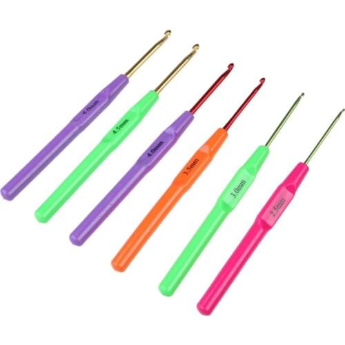 6Pcs/set Aluminum Plastic Handle Crochet Hook Weave Knit Needles Set 2.5-5m Knitting Crochet Hooks Set for Needlework