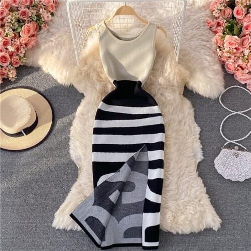 2021 Summer Autumn New Striped Crew Neck High Slit Women Vintage Knitting Dress Sleevess Letter Knitting Sexy Knit Dress