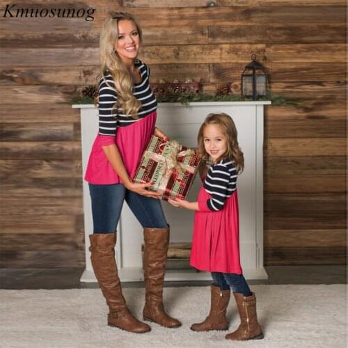 Family Outfits Clothes Mother Daughter Kids Matching T-shirt Womens Girls Tops mum baby kids 1-10Y clothes Family Look C0548