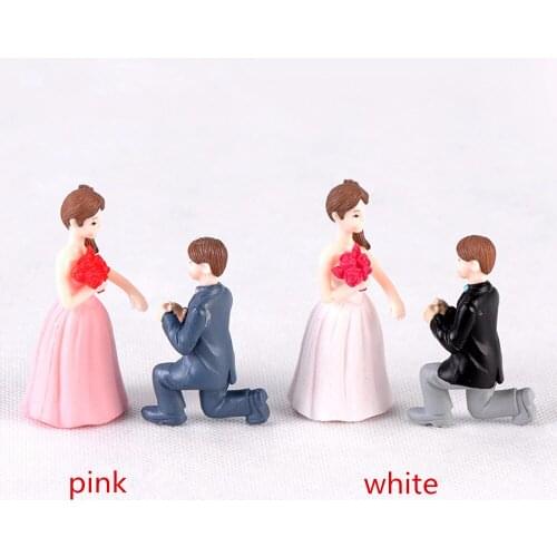 2pcs Romanic Marry Me Lover Couple Figurines Miniature Ornament Fairy Valentines Day Desk Fairy Decoration Crafts Figurines