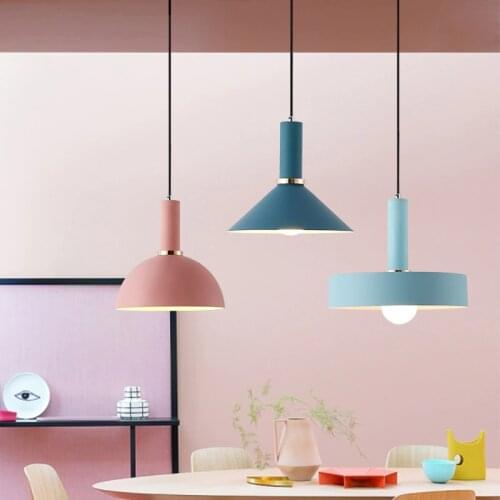 Nordic personality creative restaurant lamp solid wood three single head small chandelier modern minimalist macaron bedside bar