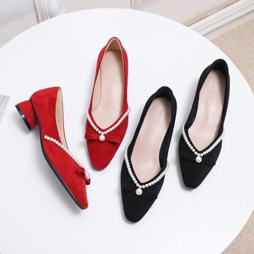 New 2021 Spring Red Pearl Womens Loafers Pointed Toe Fashion Casual Ladies Party Formal Elegance Slip-ons Wedding Shoes Bride