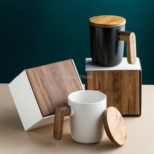 Gift Mugs Wooden Handle with Cover Coffee Cup Lovers Coffee Mugs Gift Box Set Retro Ceramic Coffee Mug