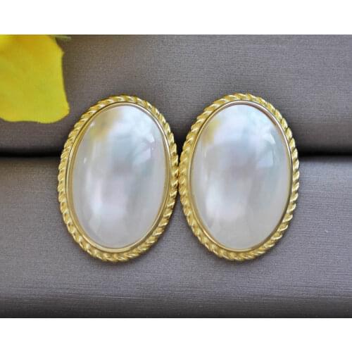 Z11106 24mm White Egg-Hemisphere Mabe Pearl Stud Earring Plating 925silver