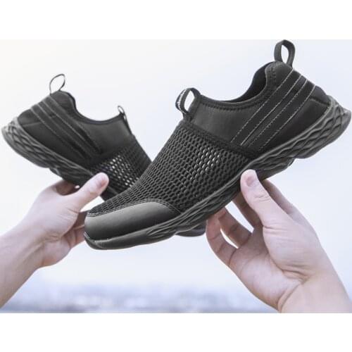 2020 Summer Lightweight Men Casual Shoes Fashion Slip-on Loafers Outdoor Comfy Breathable Mesh Leaking Shoes Men Plus Size 40-50