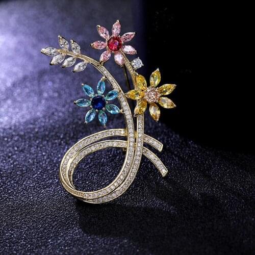 Sweet Colorful Flower Scarf Pin Women Fashion Wedding Jewelry Shiny Cubic Zirconia Gold-Plating Brooches Pins Brand Corsage