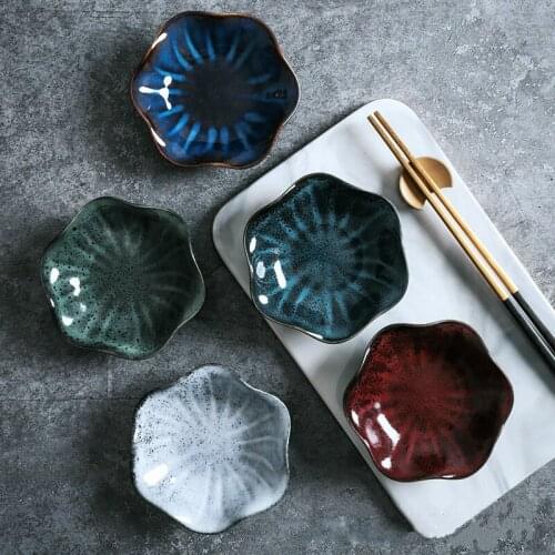 5 Colors Lotus Leaf Shape Small Plates Kiln Pattern Japan Ceramic Snacks Dish Tableware Flavor Retro Restaurant Cold Dish