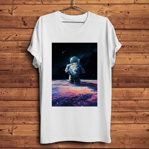 Astronaut Drop the earth Off at Nebula funny t shirt men summer new white casual homme short sleeve cool geek tshirt unisex gift