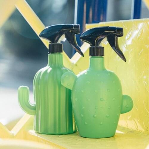 500ml/750ml/1000ml Portable Spray Bottle Eco-friendly Wear Resistant Plastic Leak-proof Watering Plant Spray Tools Garden Supply