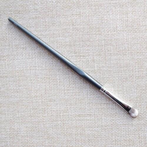 W123 Professional Makeup Brushes Resilient Synthetic Fiber Concealer Brush Cosmetic Tools Creamy Eye Shadow Make Up Brush