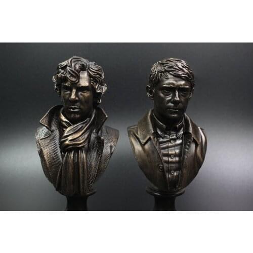 [Funny] 2Pcs/lot 16cm Benedict Cumberbatch Watson Sherlock resin figure statue toys Collection model desk decoration gift