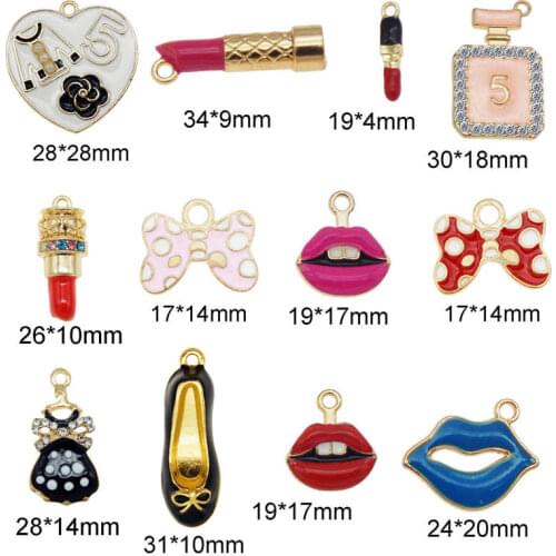 Julie Wang 12pcs Random Fashion Red Lipstick Charm Women Bracelet Necklace Pendant Keyring Decor Craft Handmade DIY Accessory