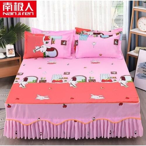 Cartoon cute bed skirt send pillowcase three-piece princess wind non-slip dust-proof bedspread bed cover bed dreams protective