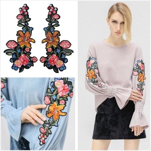 New Arrival 2pcs/pair Embroidery Rose Flower Floral Patches for Clothes Dress Hat Bag Jeans Applique Crafts Clothing Accessories