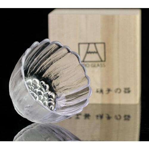 Japanese Top Technology Bloom Sakura Artwork Edo Crystal Whiskey Neat Cup Chrysanthemum Petal Whisky Glass XO Chivas Wine Bowl