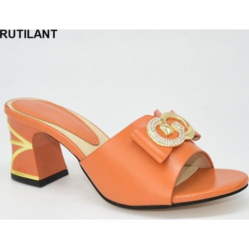 Designer Shoes Women Luxury 2020 Elegant Crystal Women Shoes Italian Women Wedding with Rhinestone Nigerian Party Wedding Pumps