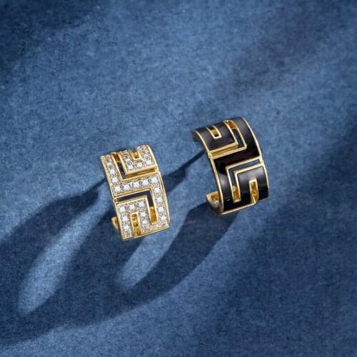 Asymmetric stud earrings female sterling silver 2021 niche designs the new tide of earrings summer feeling cabinet and delicate