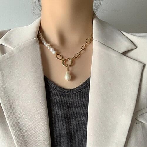 Goth Baroque Pearl Pendant Choker Necklace For Women Wedding Punk Kpop Big Beaded Long Chain Necklaces Jewelry Gift