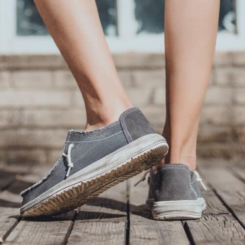 2020 Summer Canvas Mens Shoes Breathable Casual Driving Shoes Slip Easy To Wear Mens Flat Shoes Soft Big Size shoes