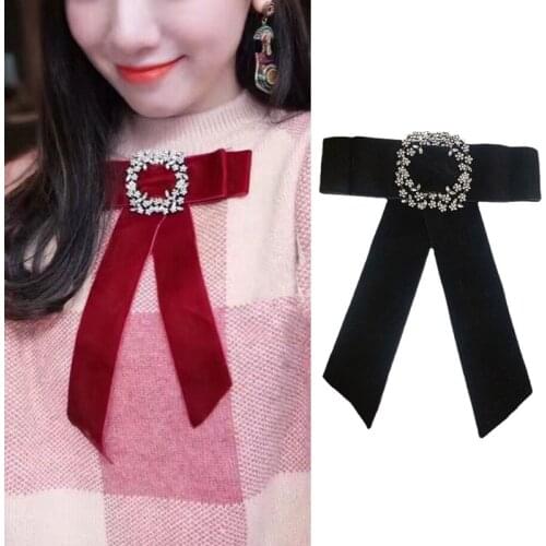Bow Tie Brooches for Women British Banquet Suit Accessories College Style Shirt Sweater Bowtie Korean Retro Velvet Collar Flower